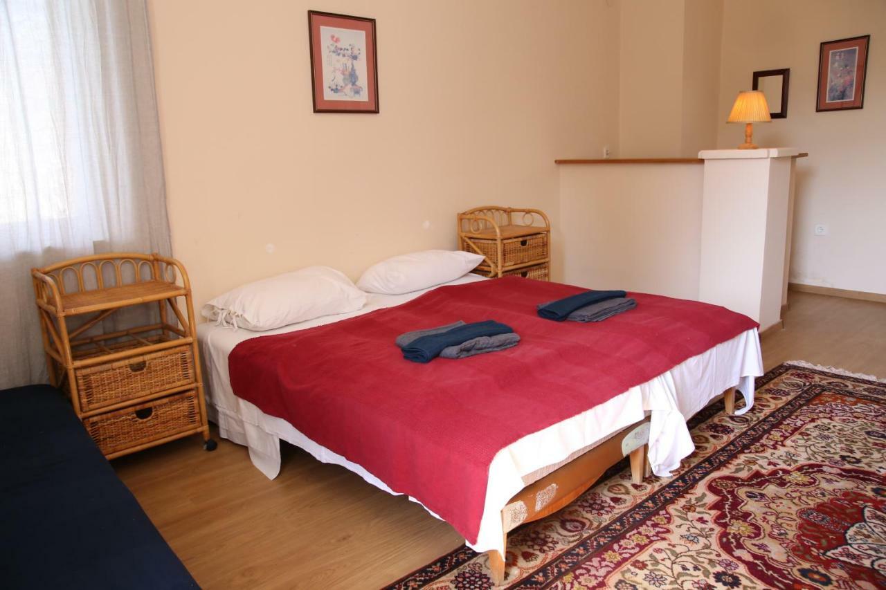 Pm Fogado Bed and Breakfast Nagymaros Buitenkant foto