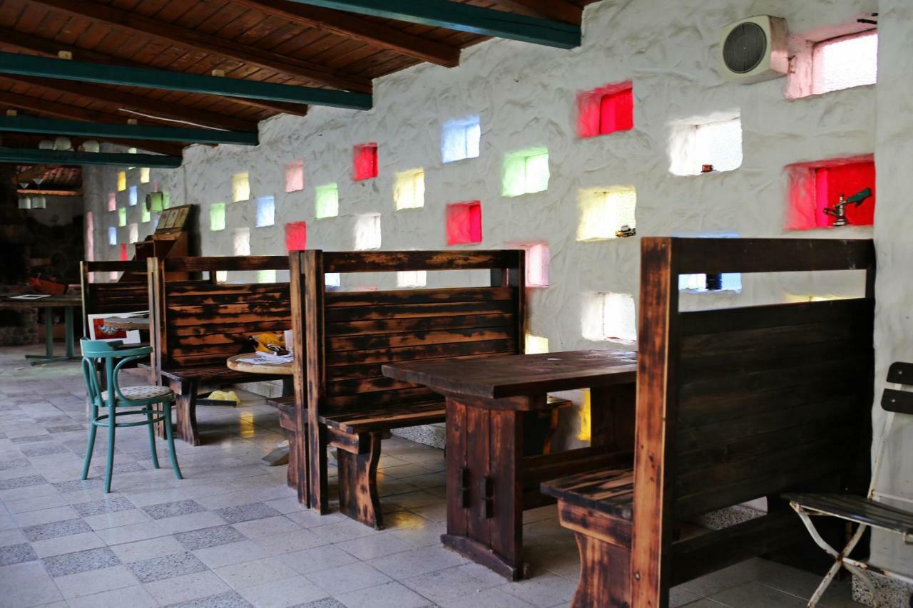 Pm Fogado Bed and Breakfast Nagymaros Buitenkant foto