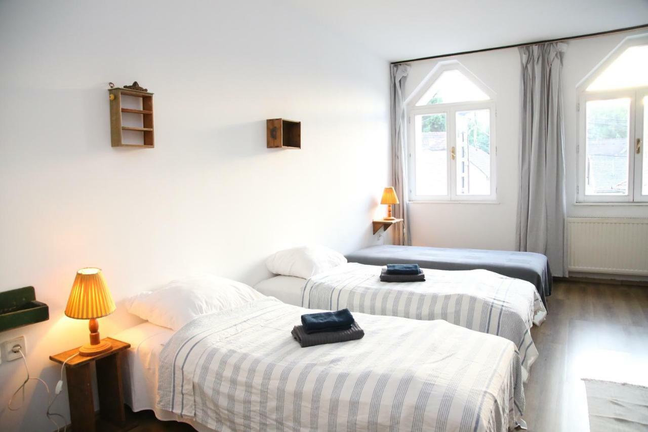 Pm Fogado Bed and Breakfast Nagymaros Buitenkant foto